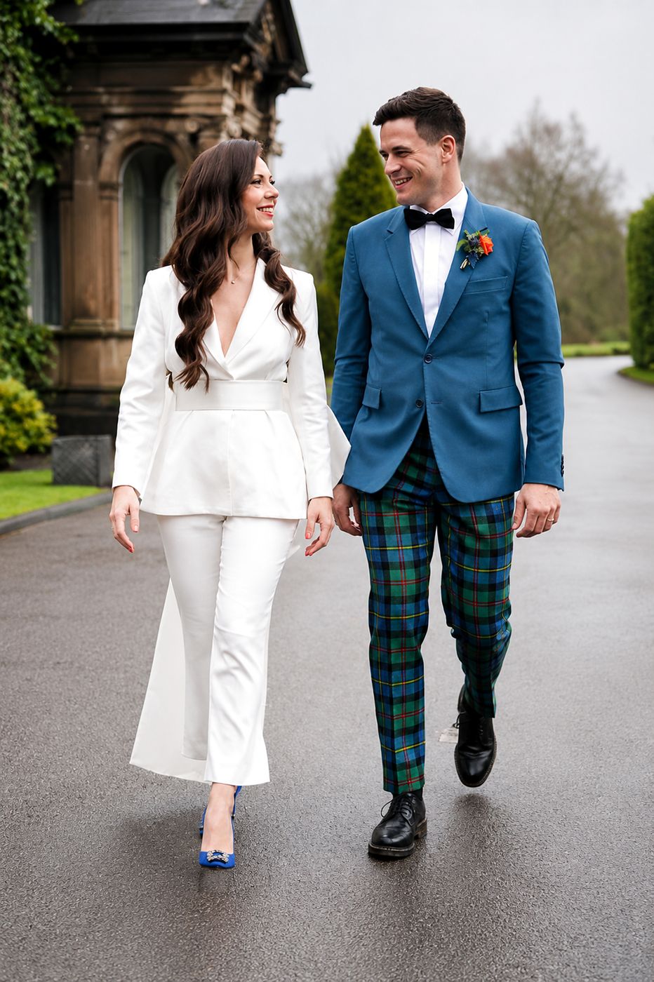 The couple walking the driveway together